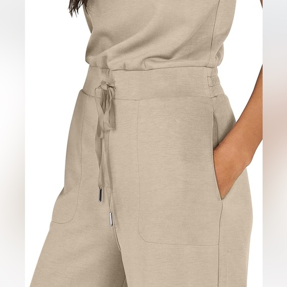 Beige Wide Leg Jumpsuit - Small - Picture 4 of 8